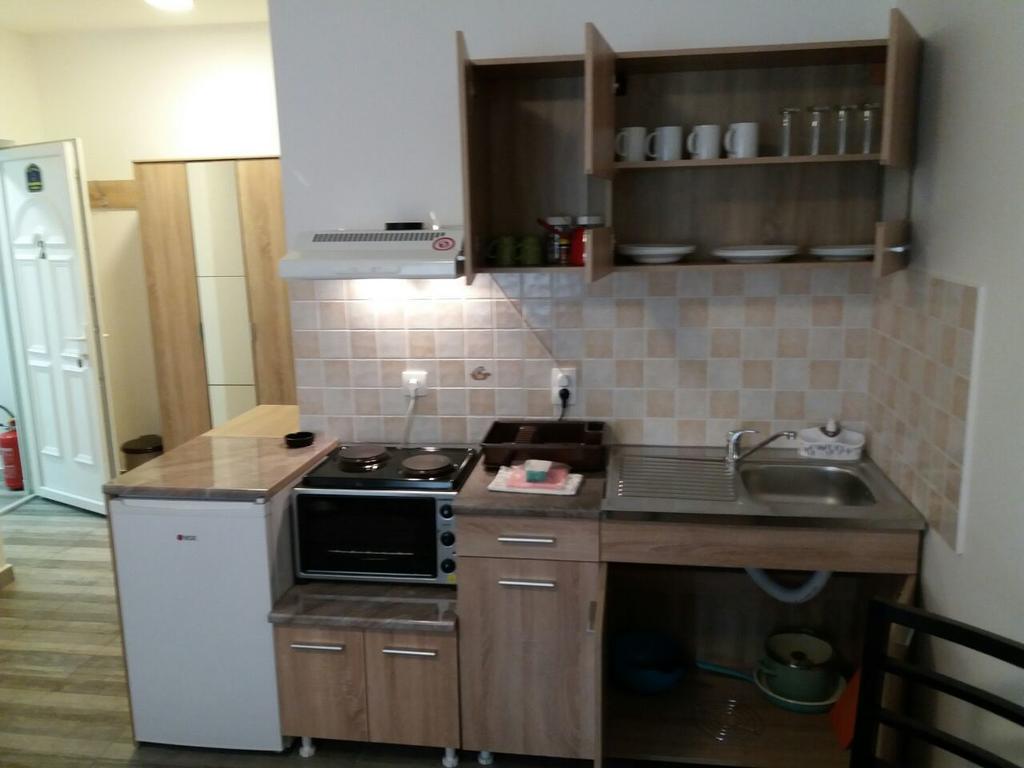 Apartments Idila 벨라 츠르크바 외부 사진